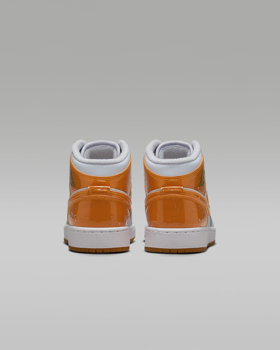 Air jordan 1 mid orange white 2025